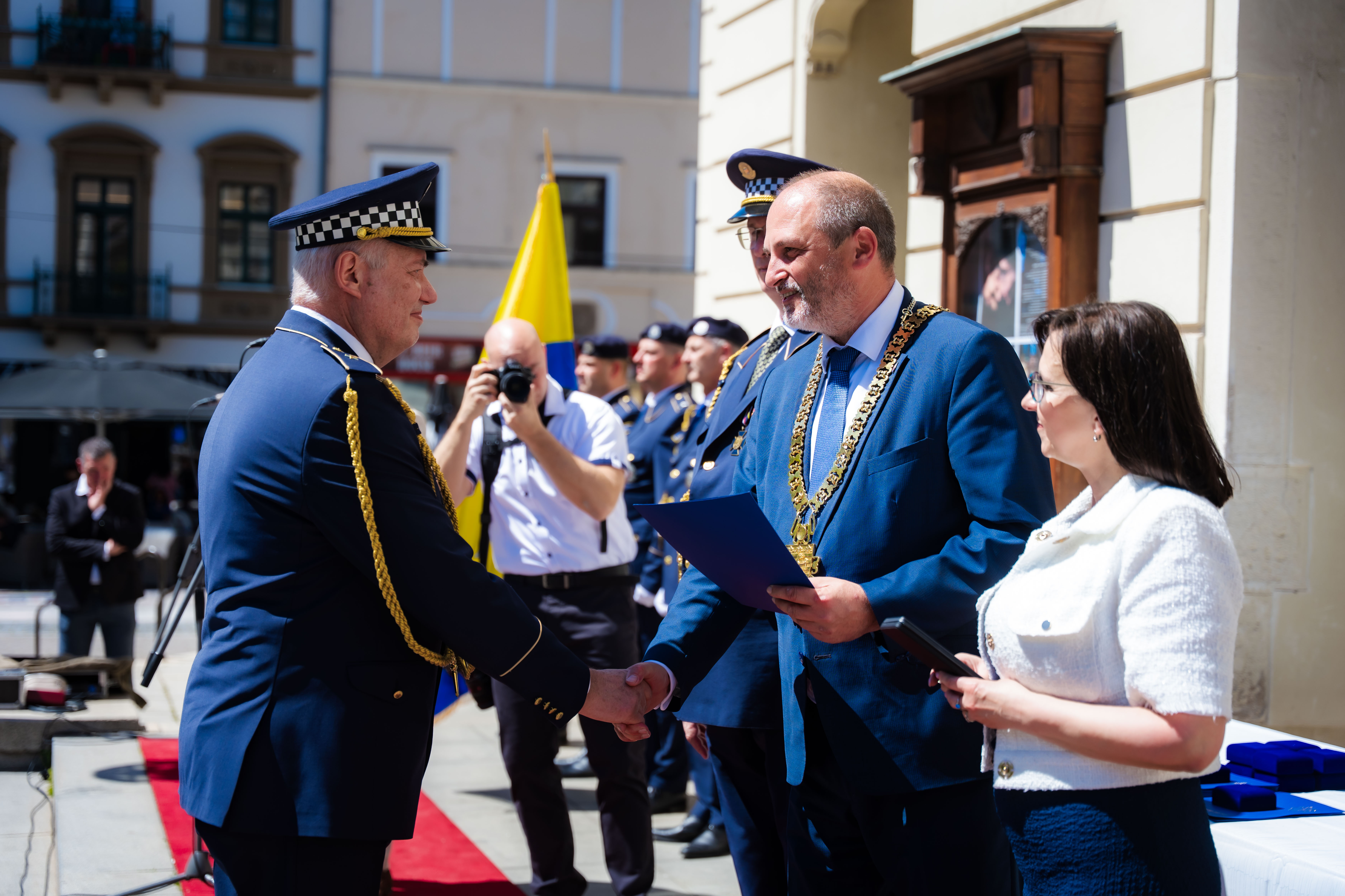 Slavnostne ocenovanie prislusnikov Mestskej policie mesta Kosice -1-66